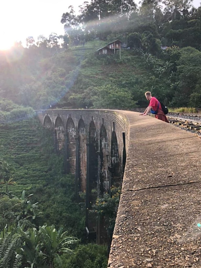 Nine Arche Bridge Sri Lanka