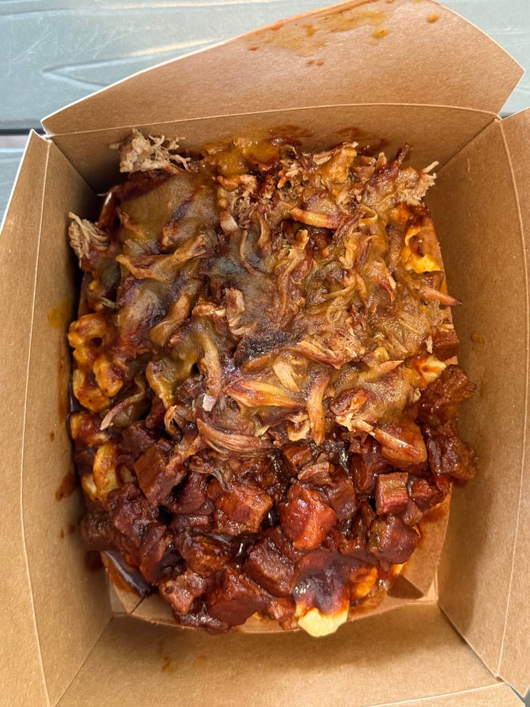 Mac n cheese boat uncle d's bbq