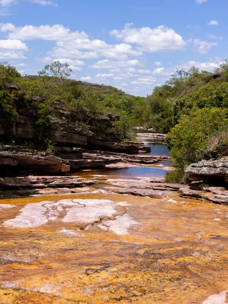 vale das piscinas passeios