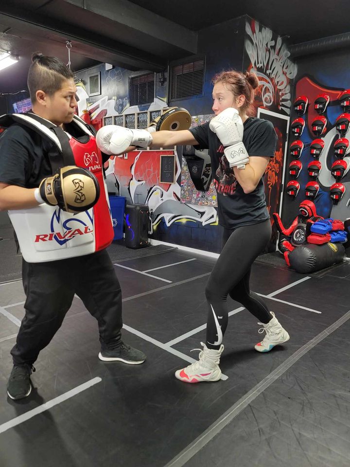 woman doing private training with coach philip