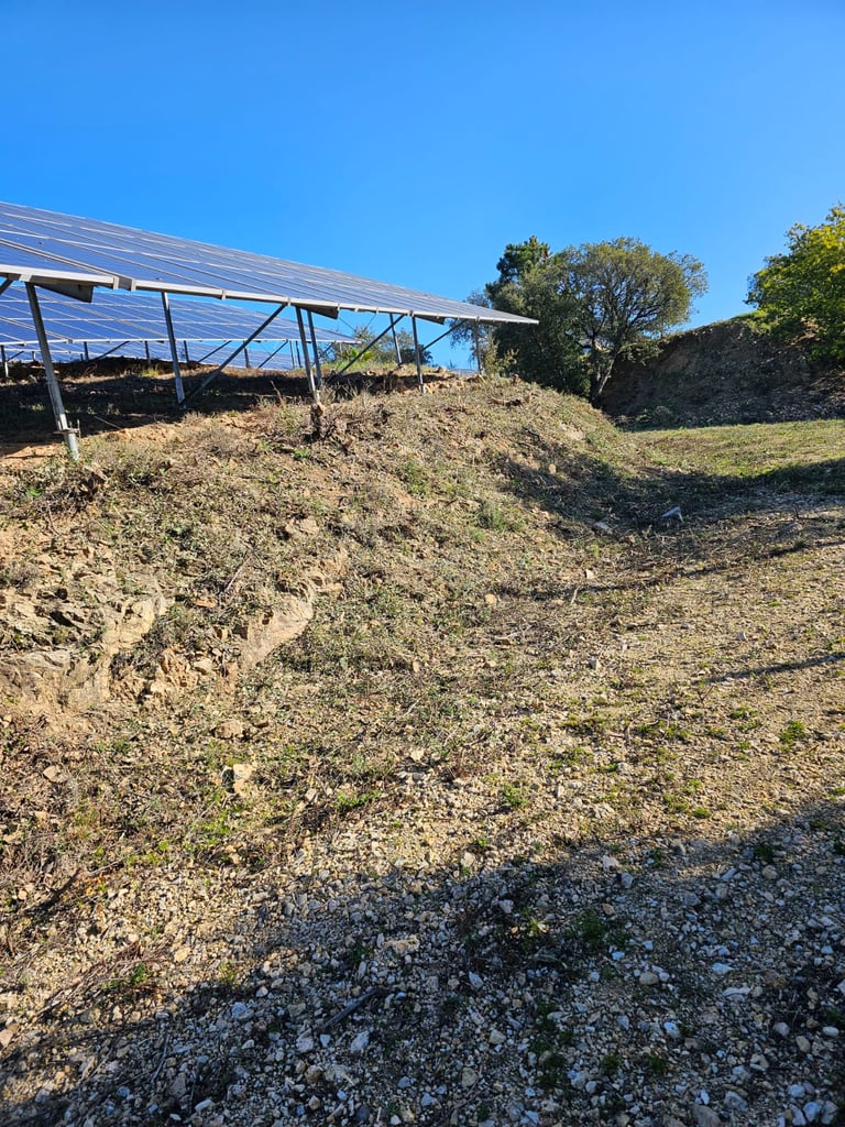 Débroussaillement parc photovoltaïque