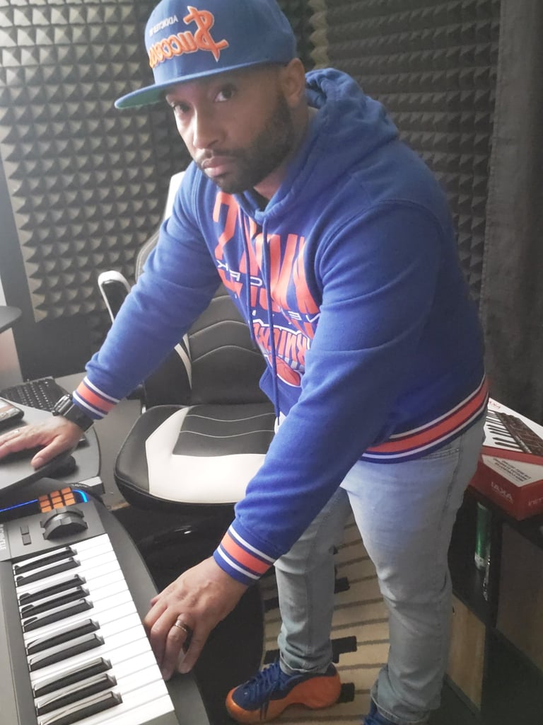 brian-j-clark-singer-songwriter-music-producer-clark-going-crazy-12