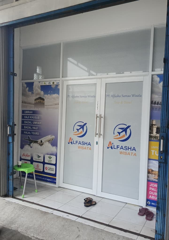 alfasha wisata depan kantor