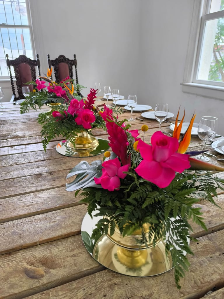 Centro de mesa imperial diseño floral Amor de Flores