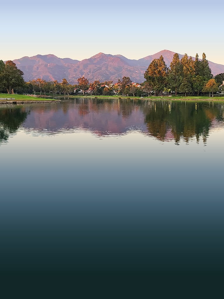 Rancho Santa Margarita Lake Illustration Art (vector hyperrealism)