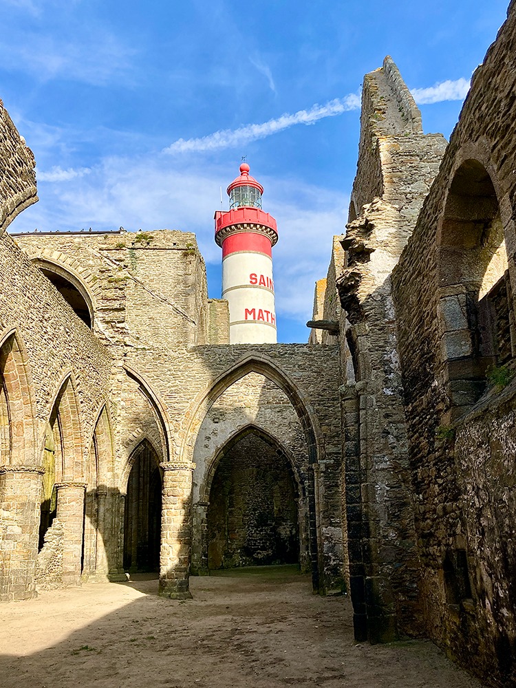 Abbaye et phare de Saint-Mathieu