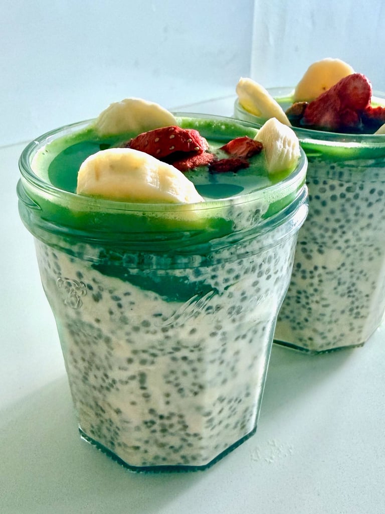 Matcha Oat & Chia Breakfast Jar