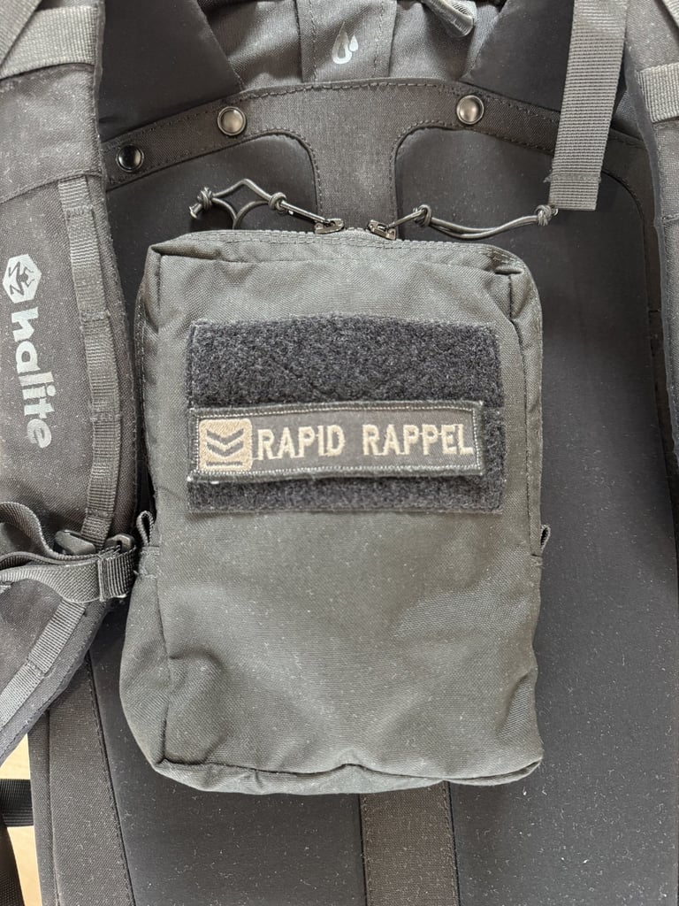 Rapid Rappel MOLLE pouch for accessories (front view)