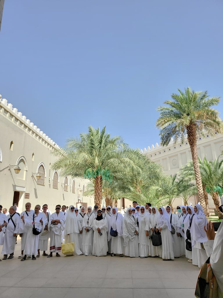 rombonan haji nurul hidayah wisata