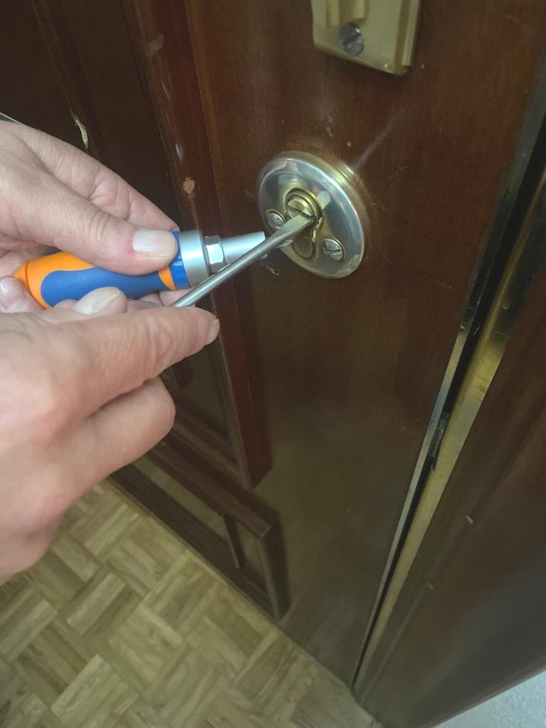 Apertura de puertas urgentes 24 horas