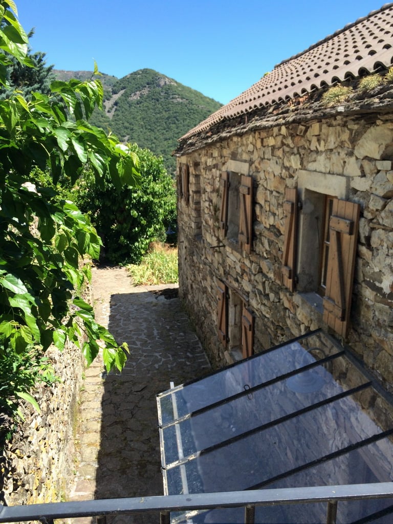 Maison géo en Ardèche, le gîte 8 personnes