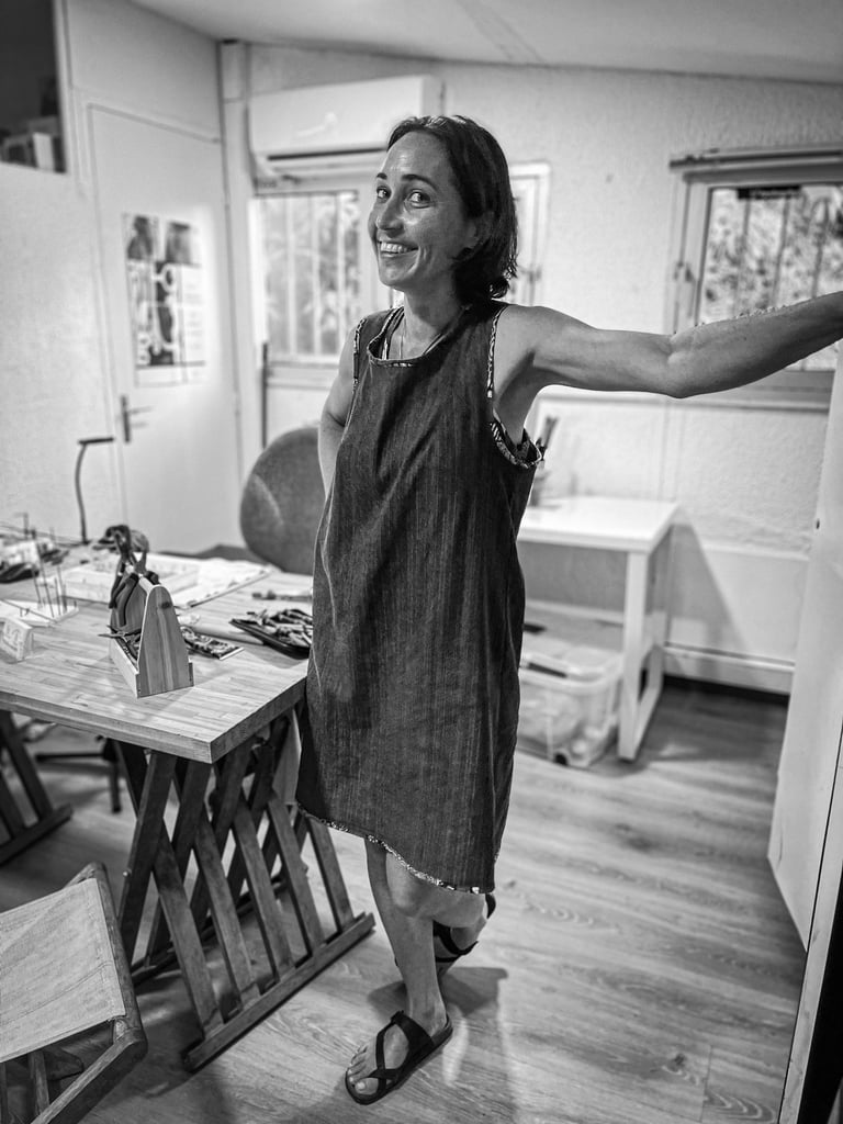 Photo d'océane Chotard dans son atelier