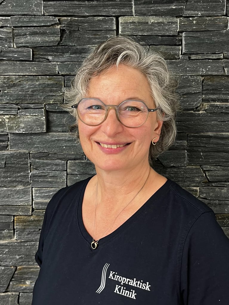 Pia E. Tromholt - Kiropraktor