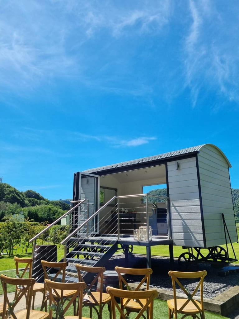 Ceremony Hut Blue Acre Weddings North Wales | Han & Stu Wedding Music Duo Blog