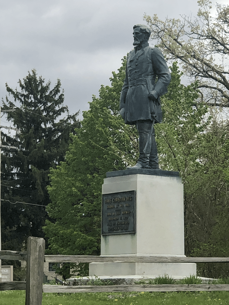 statue of a bearded man 