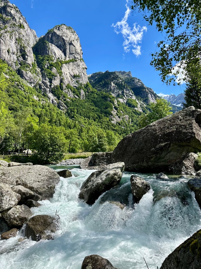 Val di Mello and Precipizio degli Asteroidi