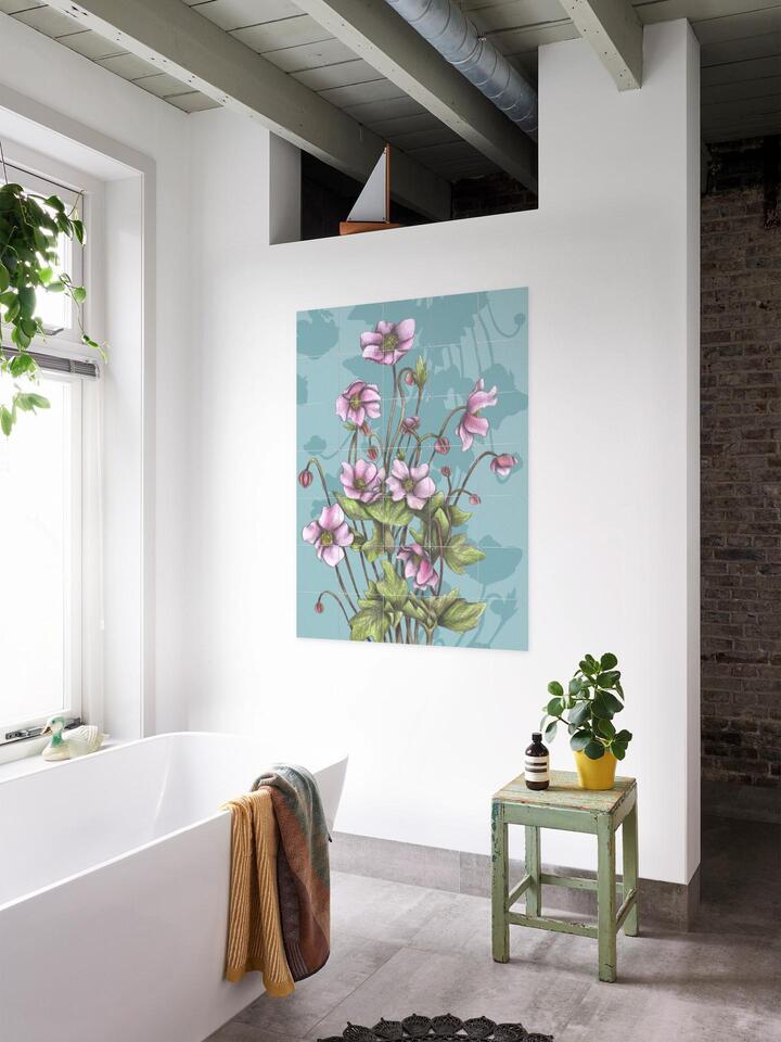 Floral Illustration Wall Art in a Bathroom