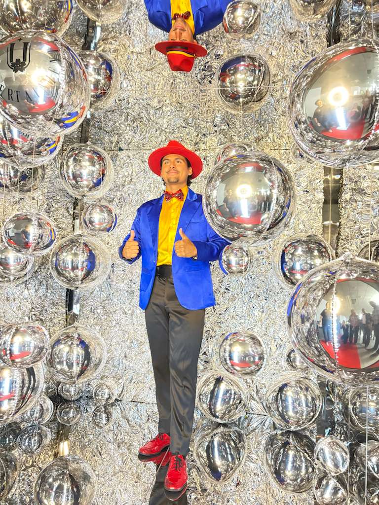 celebration in mirrored cube