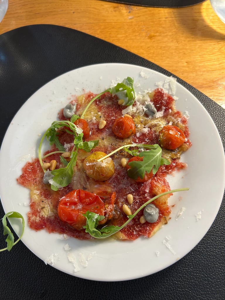 Une des entrées du restaurant de Montagut