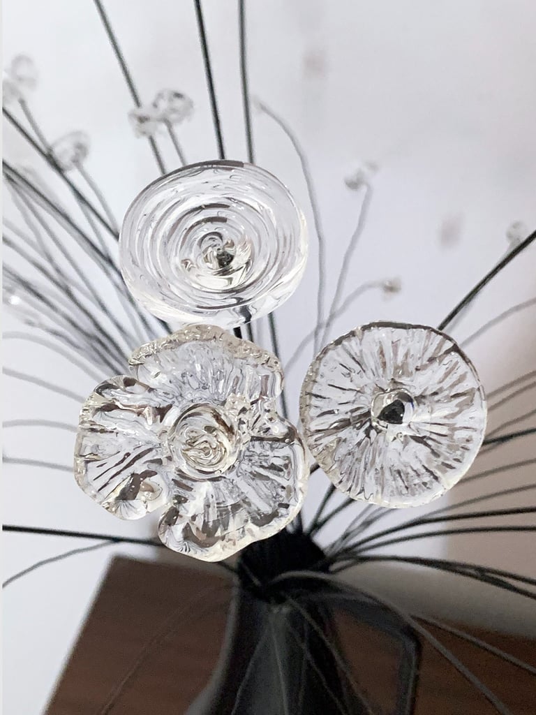 Un bouquet de fleurs éternelles pour célébrer l'arrivée du Printemps et la beauté de la Nature.