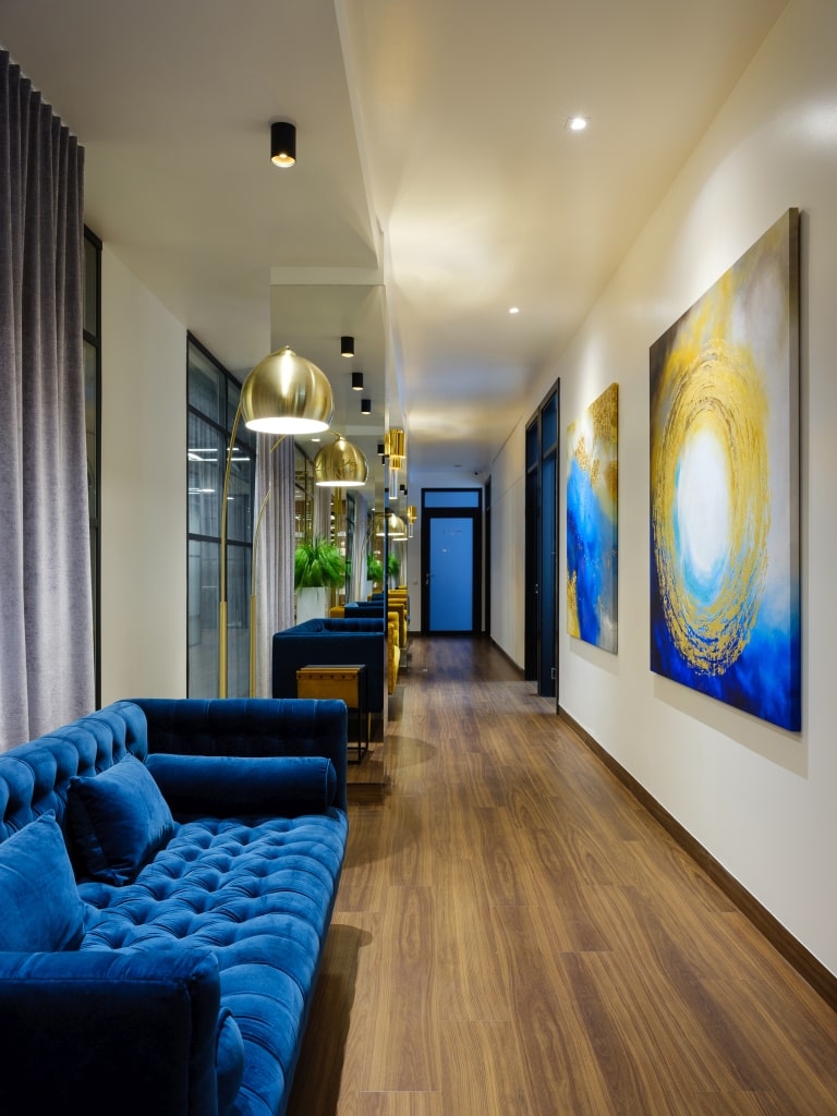 riešuto vinilinės grindys