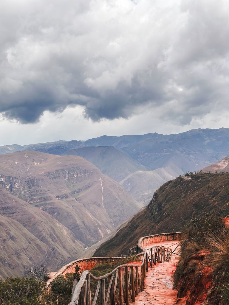 Mirador del Cañon de Huancas, Chachapoya, Peru