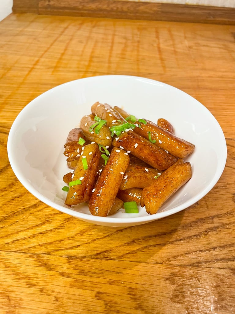 Tteokbokki alla salsa di soia | © Cookingwiththehamster