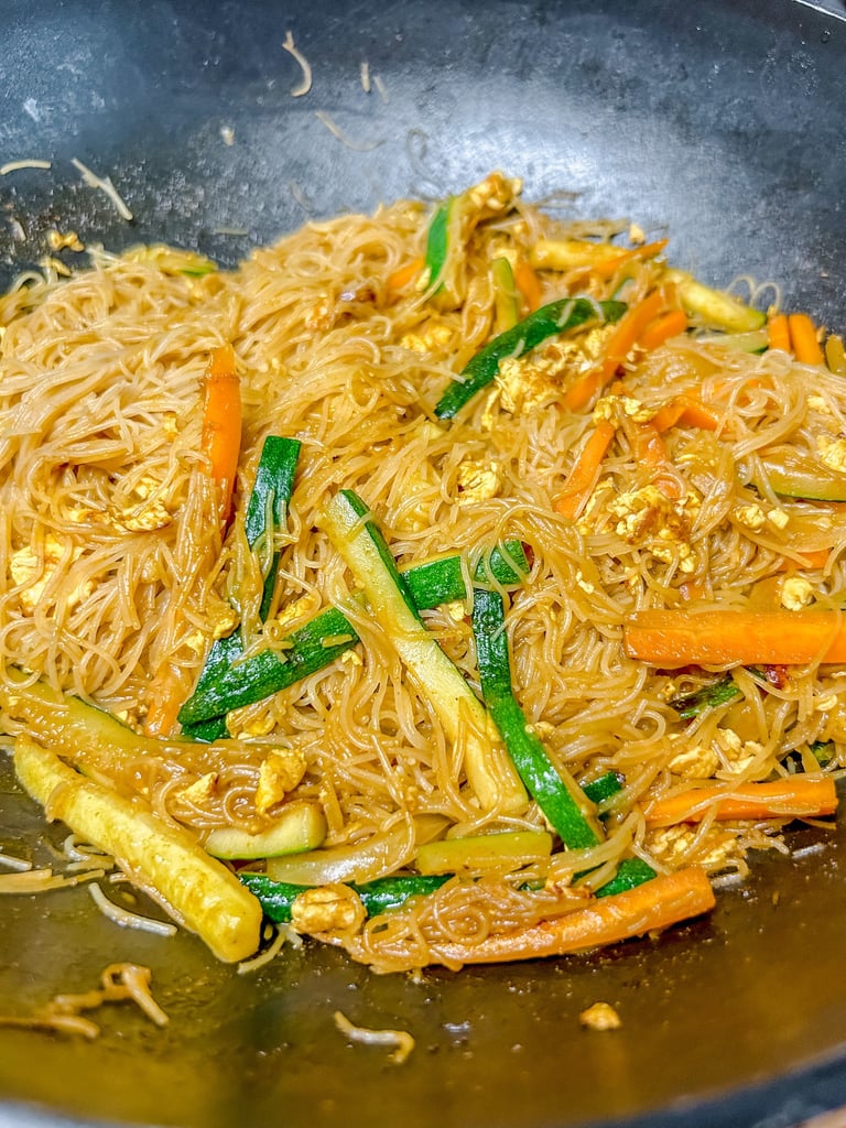 Spaghetti di riso al curry con verdure | © Cookingwiththehamster