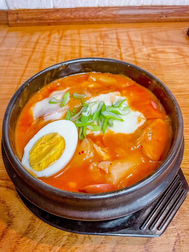 Cheese tteokbokki | © Cookingwiththehamster