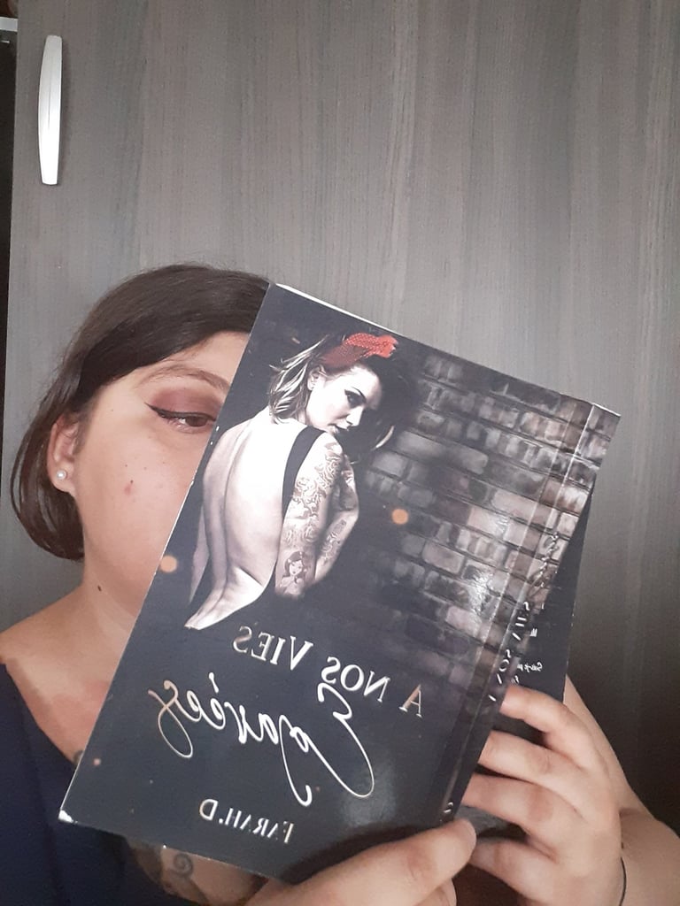 Farah D. auteure de drames psychologiques et tranches de vie.