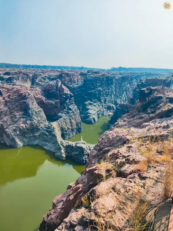 Multicolored granite rock formations and deep gorges carved by the Ken River, Raneh Falls