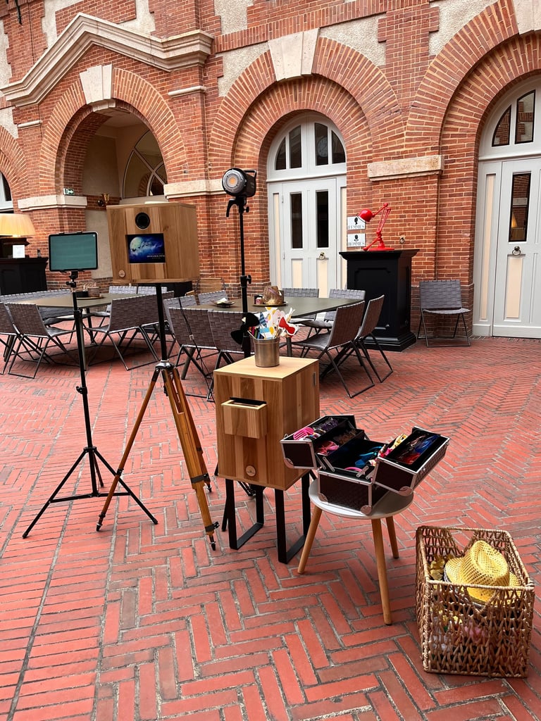 Borne photo en chêne Greenbouille installée pour un événement d'entreprise en Yvelines
