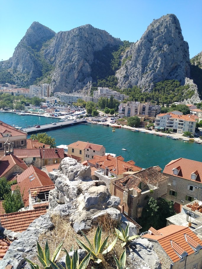 Omis, village de la Croatie
