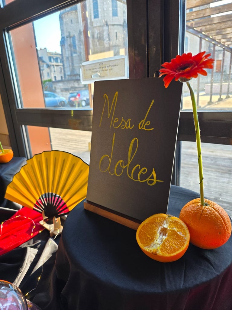 Décoration table à bonbons pour un anniversaire par EweL Events à RODEZ