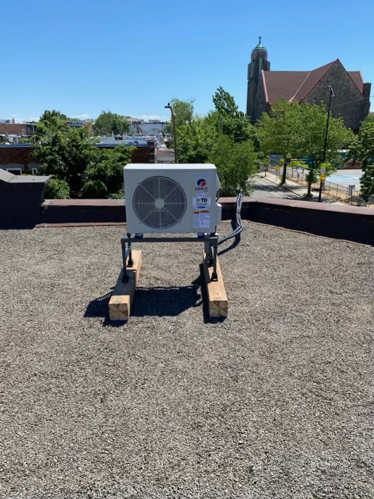 Installation de thermopompe à Saint-Michel par TD Climatisation Chauffage