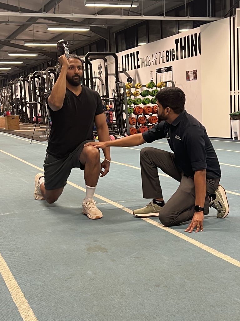 Strength and conditioning rehabilitation physiotherapy to restore movement quality and improve capac