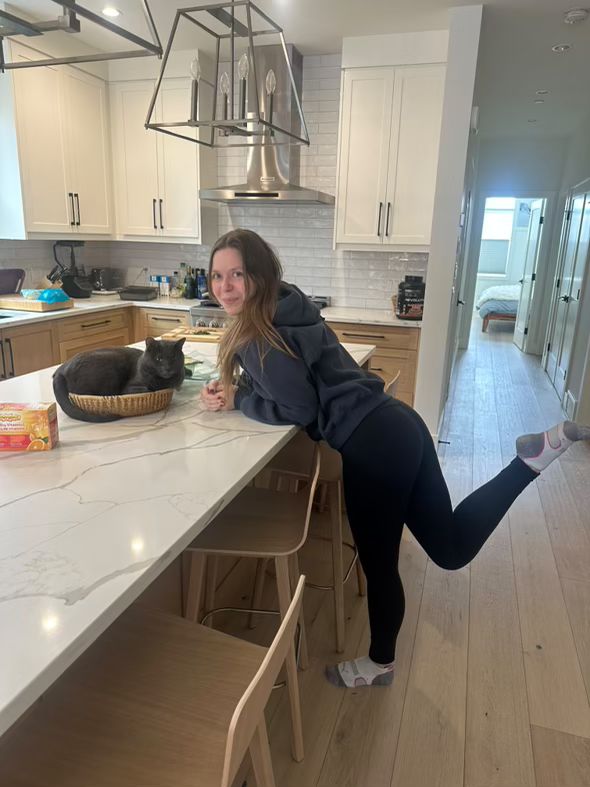 Maddy Robinson (right) and Jimmy Olsen (left)