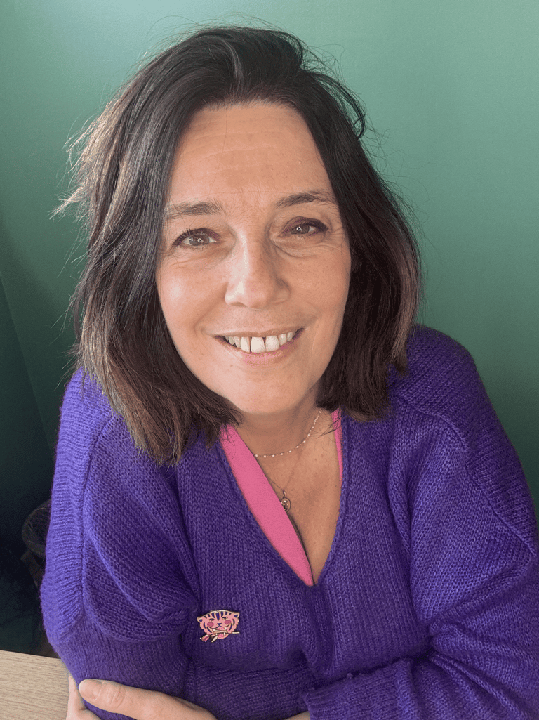 Rachel Teyssier, guérisseuse de l’âme à Rennes, accompagnement holistique et lectures akashiques