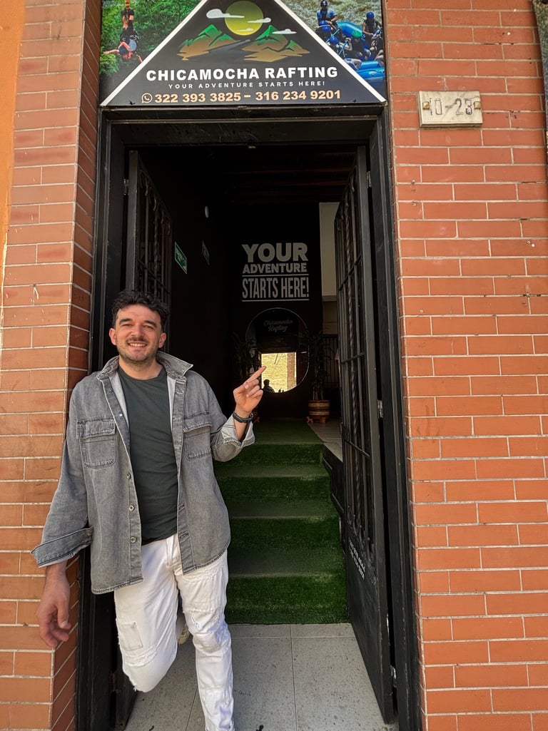 persona en chicamocha rafting oficina 