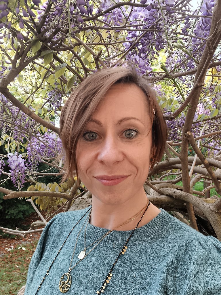 Claire Samain, Eclaireuse, Grivegnée, Liège, Belgium