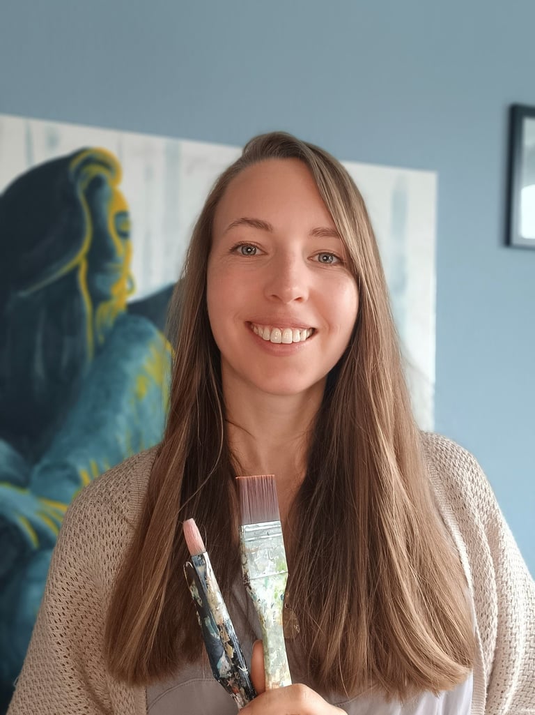 Janina Jaeckel in ihren Atelier in Bielefeld