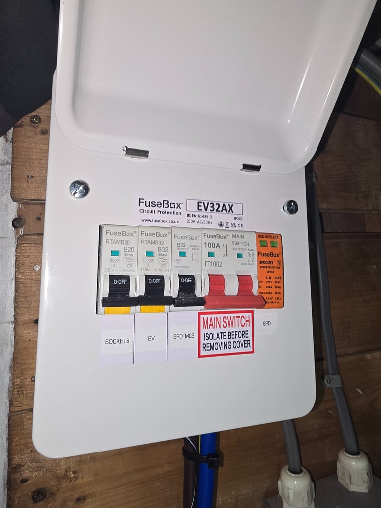 EV consumer unit installed by Easy Spark Ltd in Essex