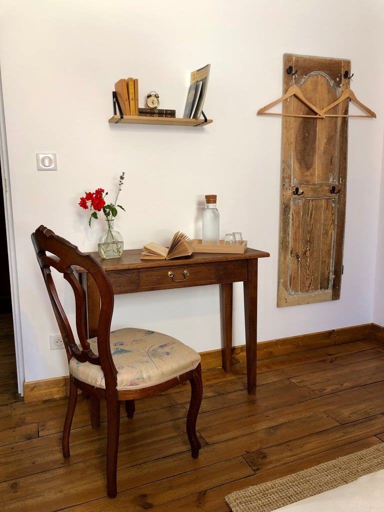 Bed & Breakfast, Plazac, Perigord, Dordogne, France.