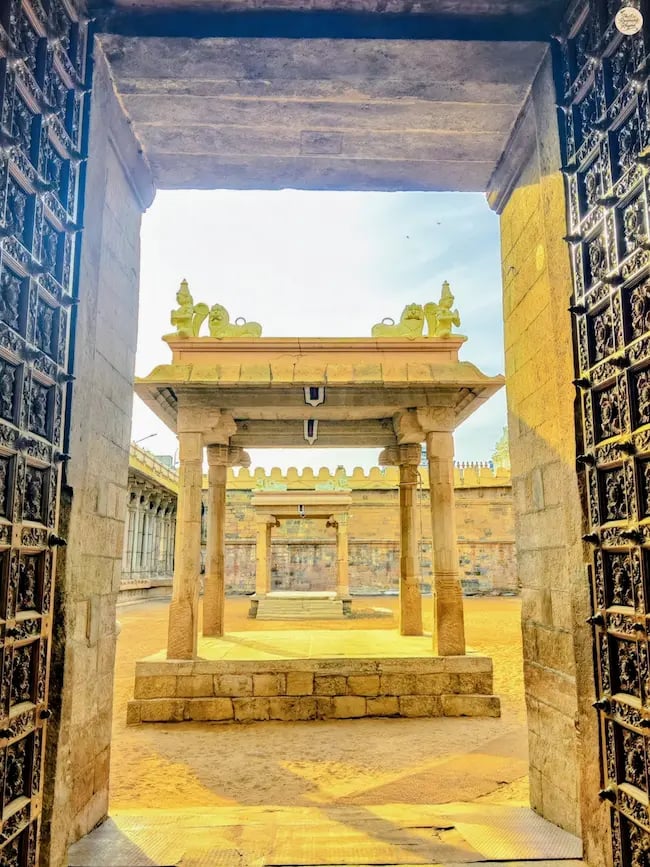 Grand temple gate of Sri Ranganathaswamy Temple leading to the open courtyard in Srirangam, Tamil Nadu.