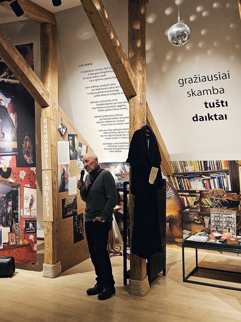 Donaldas Kajokas Parodos atidarymas Kęstutis Navakas