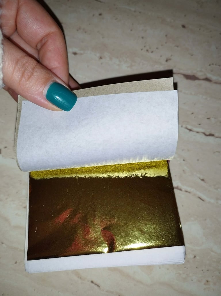 Pack of 100 imitation gold leaf sheets for art gilding painting decoration and craft projects