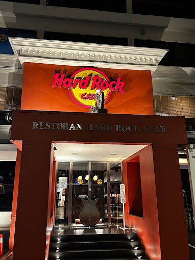 HARD ROCK CAFE