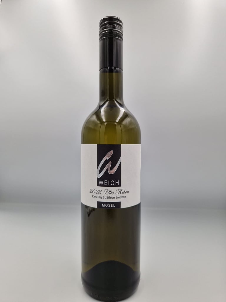 Alte Rebe Wine in Riol