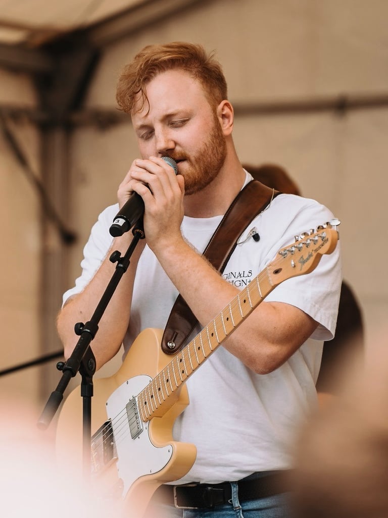 Beat - Gesang und Gitarre - AAFAG AufAlleFälleAllesGute Auf alle Fälle alles Gute