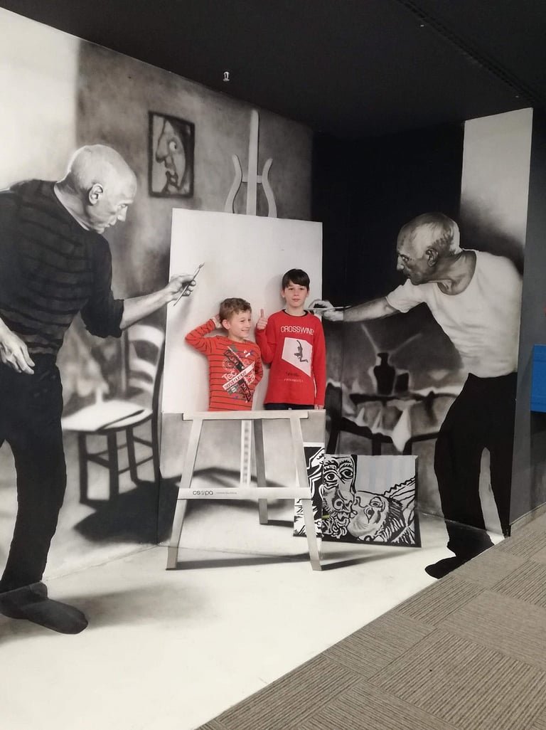 palais de miracles budapest